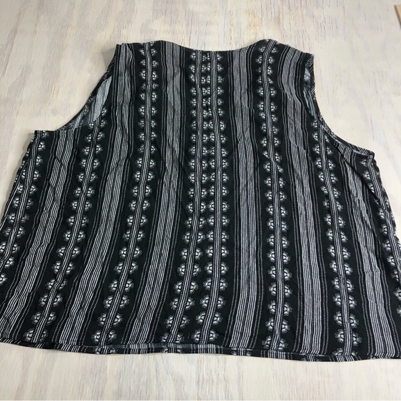 Falls Creek Sleeveless Blouse Black & White Plus Size 3X - Picture 7 of 11